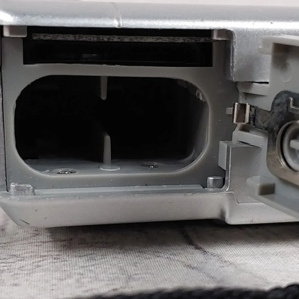 Polaroid PDC 5355 5.3MP Compact Digital Camera SILVER, 3365 Y2K - TESTED WORKING